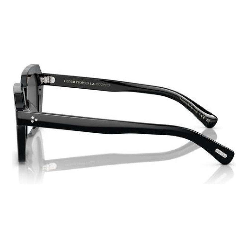 Occhiali da sole Oliver Peoples mod. LA COEN col. nero con aste larghe e forma rettangolare.