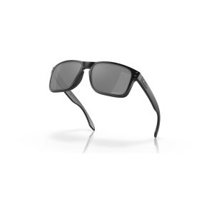 Occhiali da sole Oakley Holbrook, colore nero opaco, lenti Prizm grigio, forma rettangolare, modello casual e sportivo.