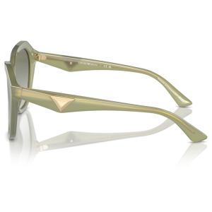 Occhiali Emporio Armani, montatura ovale in acetato verde oliva, dettaglio triangolare dorato sulle aste.